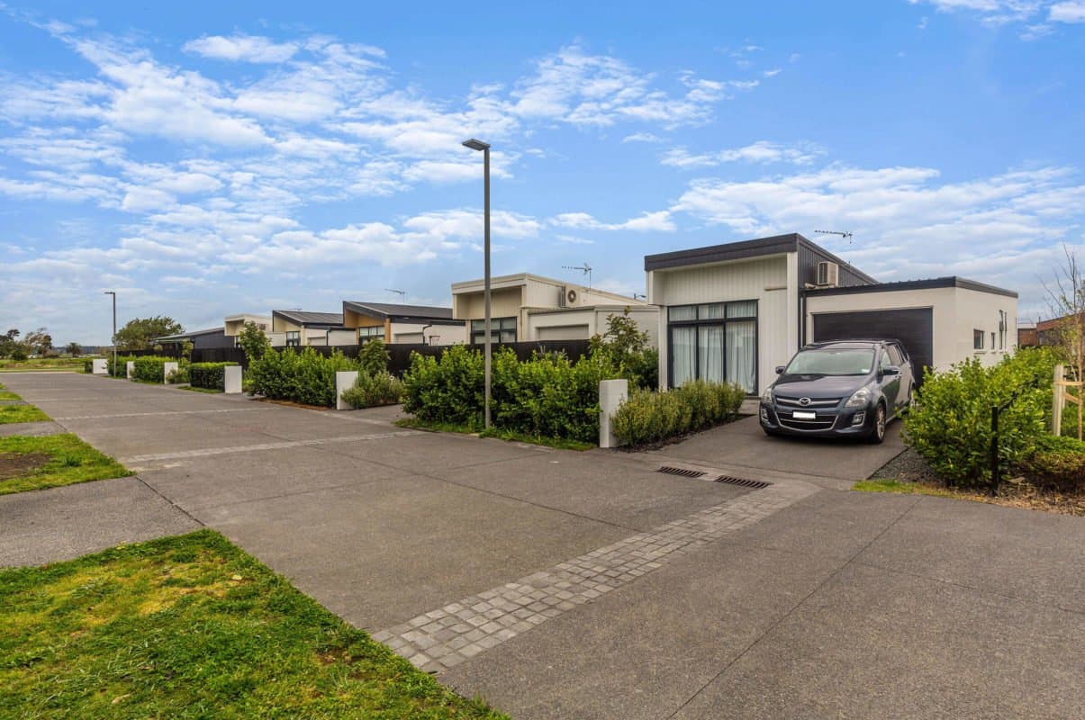 McLennan Park - Battalion Drive, Takanini, Auckland - image 2 of 3