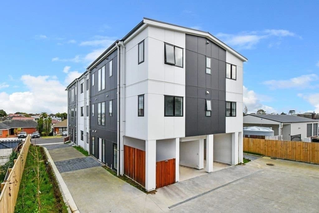 Richards Avenue, Papatoetoe, Auckland - image 2 of 4